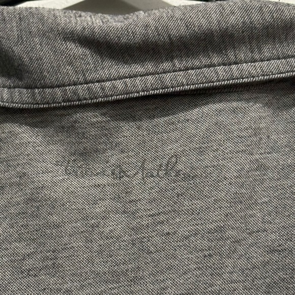 Travis Mathew Gray Striped Short Sleeve Golf Polo Shirt Mens‎ Size M  Casual - Picture 6 of 6